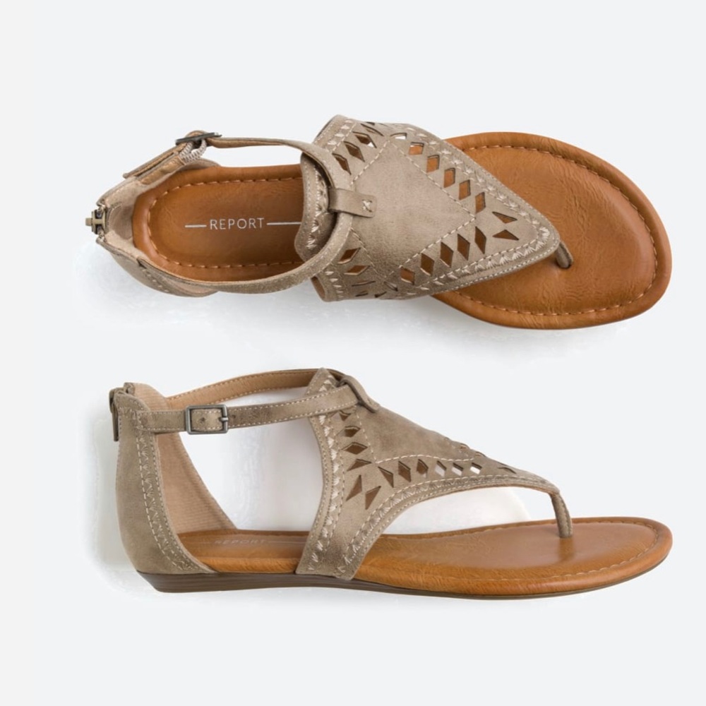 Size 7.5 Women’s Report Flat Sandals